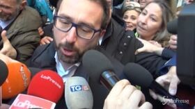 Cinque Stelle a Roma contro i vitalizi, Bonafede: “Non è una piazza contro il governo”