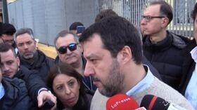 Flop Sardine a Napoli, Salvini: “Che Peccato! Conseguenza di chi sceglie salotti radical chic”