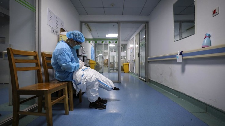 Coronavirus, un contagio in Lombardia: 38enne in terapia intensiva a Codogno