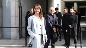 Milano Fashion Week, Paola Cortellesi ospite di Giorgio Armani