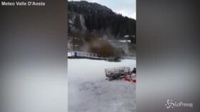 Courmayeur, la montagna frana sulle piste. Il momento del disastro