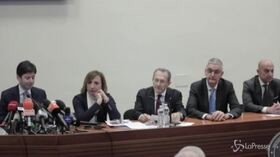 Vertice ministri Ue su coronavirus, Speranza: “Confini aperti, condivisione delle informazioni”