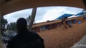 Usa, poliziotto ammanetta una bambina di 6 anni