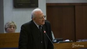 Coronavirus, De Luca: “Oggi incontro con sindaci e prefetti per definire azione comune”