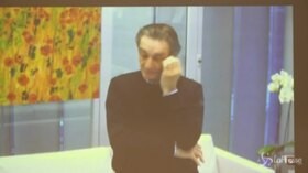 Coronavirus, Fontana dalla quarantena: “Abbiamo comprato 4 milioni di mascherine”