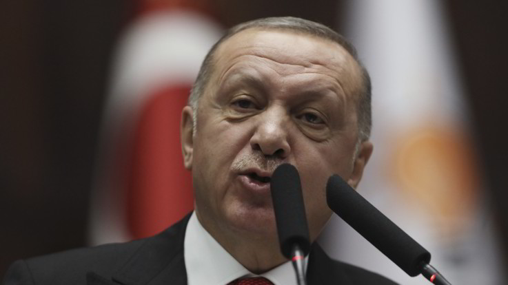 Migranti, Turchia minaccia Ue: 18mila migranti al confine. Grecia li respingere