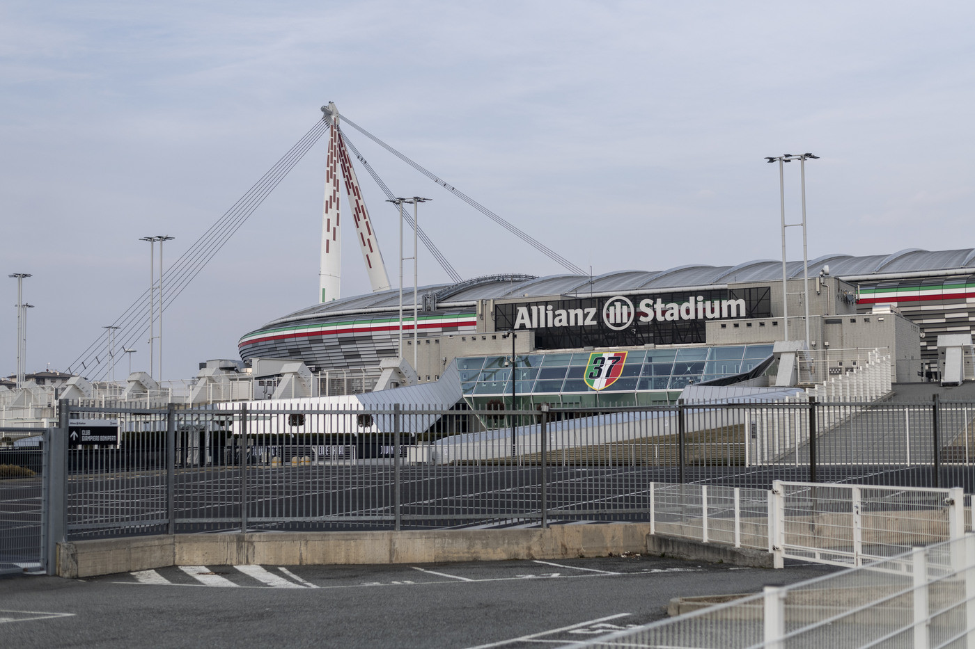 Serie A, rinviata anche Sampdoria-Verona