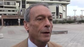Ragazzo ucciso a Napoli, avvocato amico: “Nessuna rapina precedente, il colpo serviva per i soldi per la discoteca”