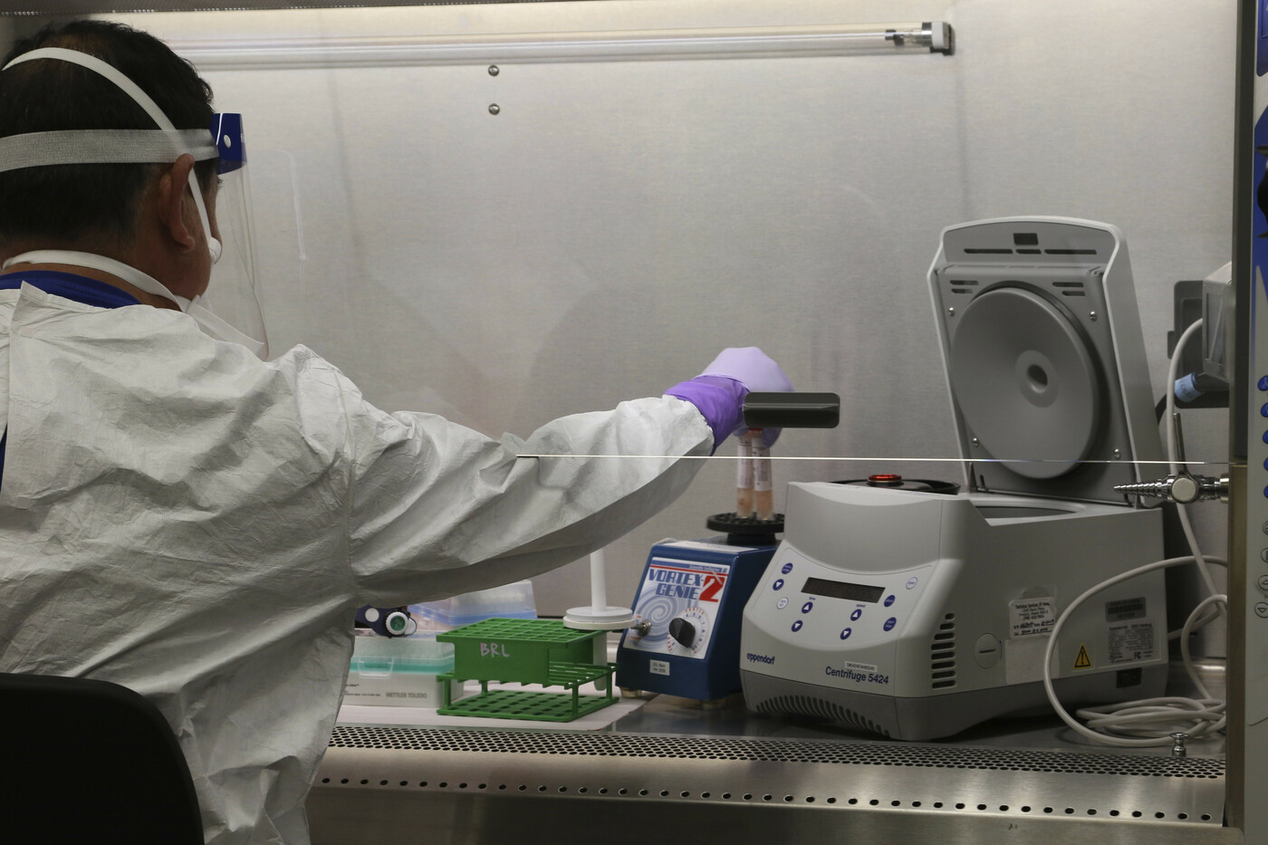 Coronavirus, Spadafora: “Si va verso porte chiuse”