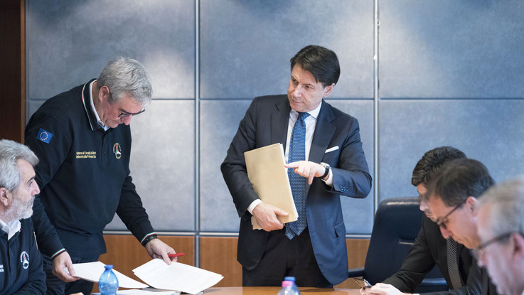 Governo: scuole e università chiuse fino a metà marzo per emergenza Coronavirus