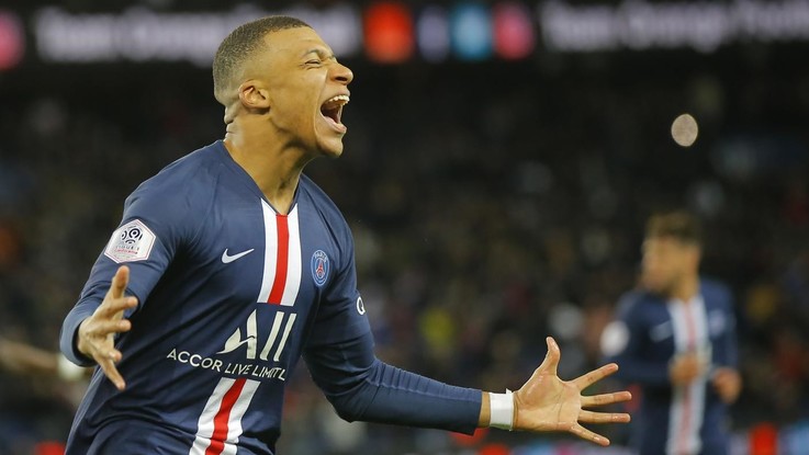 Coppa di Francia: il Psg travolge il Lione e va in finale, tris Mbappé