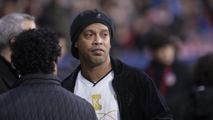Ronaldinho sotto custodia in Paraguay, aveva documenti falsi