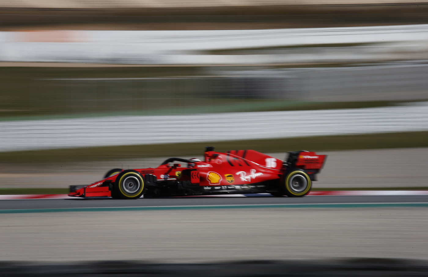 F1, FIA replica alle scuderie: Legittimo accordo con Ferrari sui motori