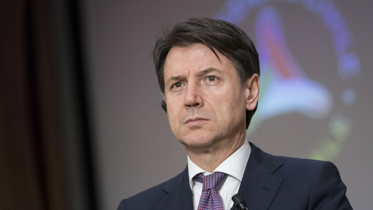 Coronavirus, slitta referendum su taglio parlamentari