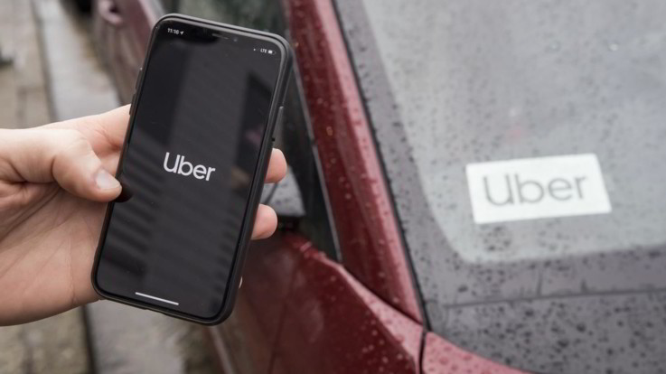 Uber, sentenza storica della Cassazione in Francia: Autista è un dipentente