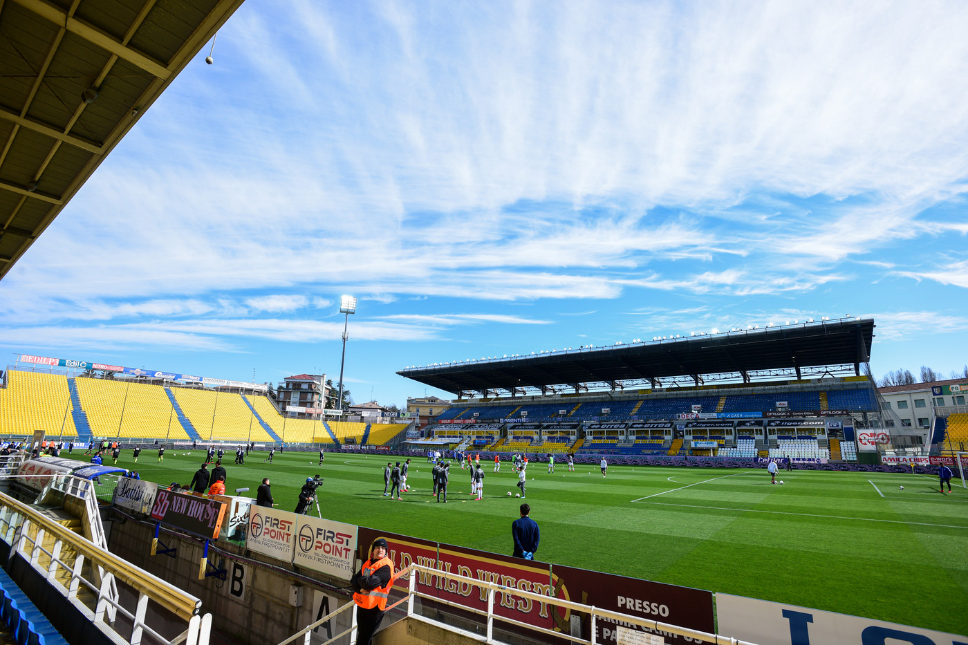 Coronavirus, serie A: Parma e Spal non entrano in campo