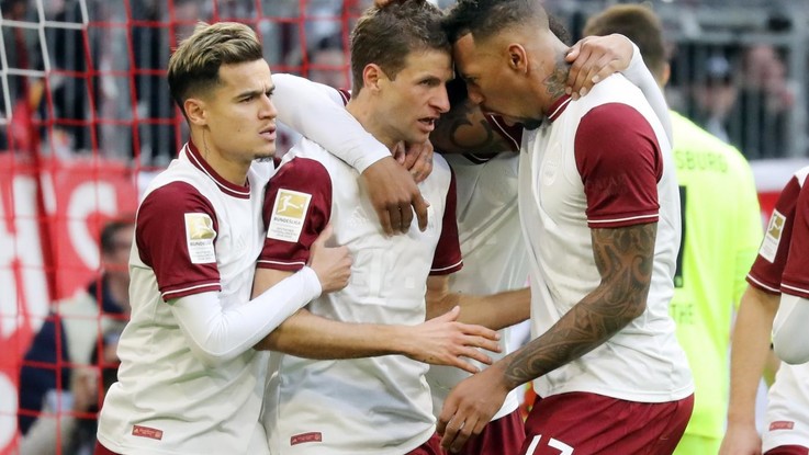 Bundesliga: Bayern supera 2-0 Augsburg con Muller e Goretzka