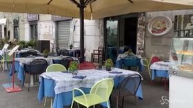 Deserta anche Napoli