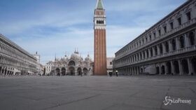 Coronavirus, Venezia è deserta dopo la fuga dei turisti