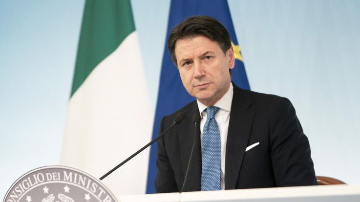 Coronavirus, Italia prima 'zona protetta' al mondo. Conte: Non c'è più tempo. Austria: stop ingressi da Italia