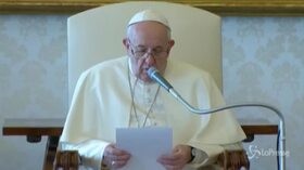 Coronavirus, Papa Francesco: “Grazie ai medici e agli infermieri”