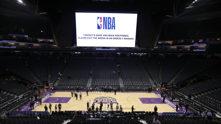 Coronavirus, Nba sospende gare per contagio di un giocatore