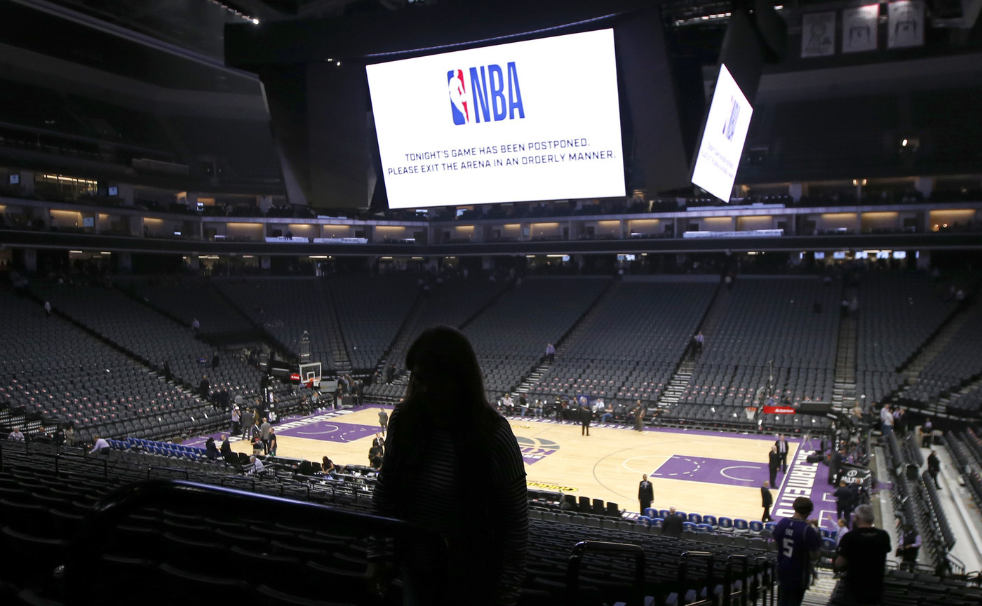 Coronavirus, Nba sospende gare per contagio di un giocatore