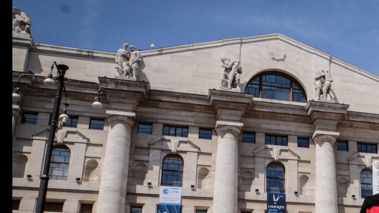 Borse tentano reazione dopo il crollo, Piazza Affari vola quasi al + 7%. Spread in calo