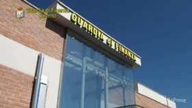Evasione fiscale, sequestrati 1,8 milioni di euro nel salernitano