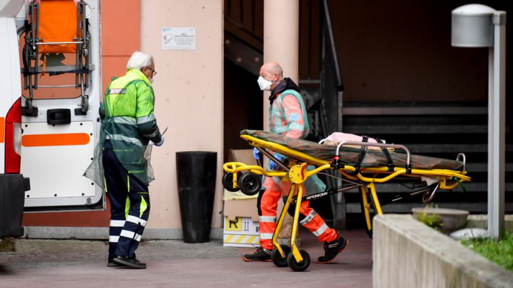 Bergamo, morto un operatore del 118 di 47 anni