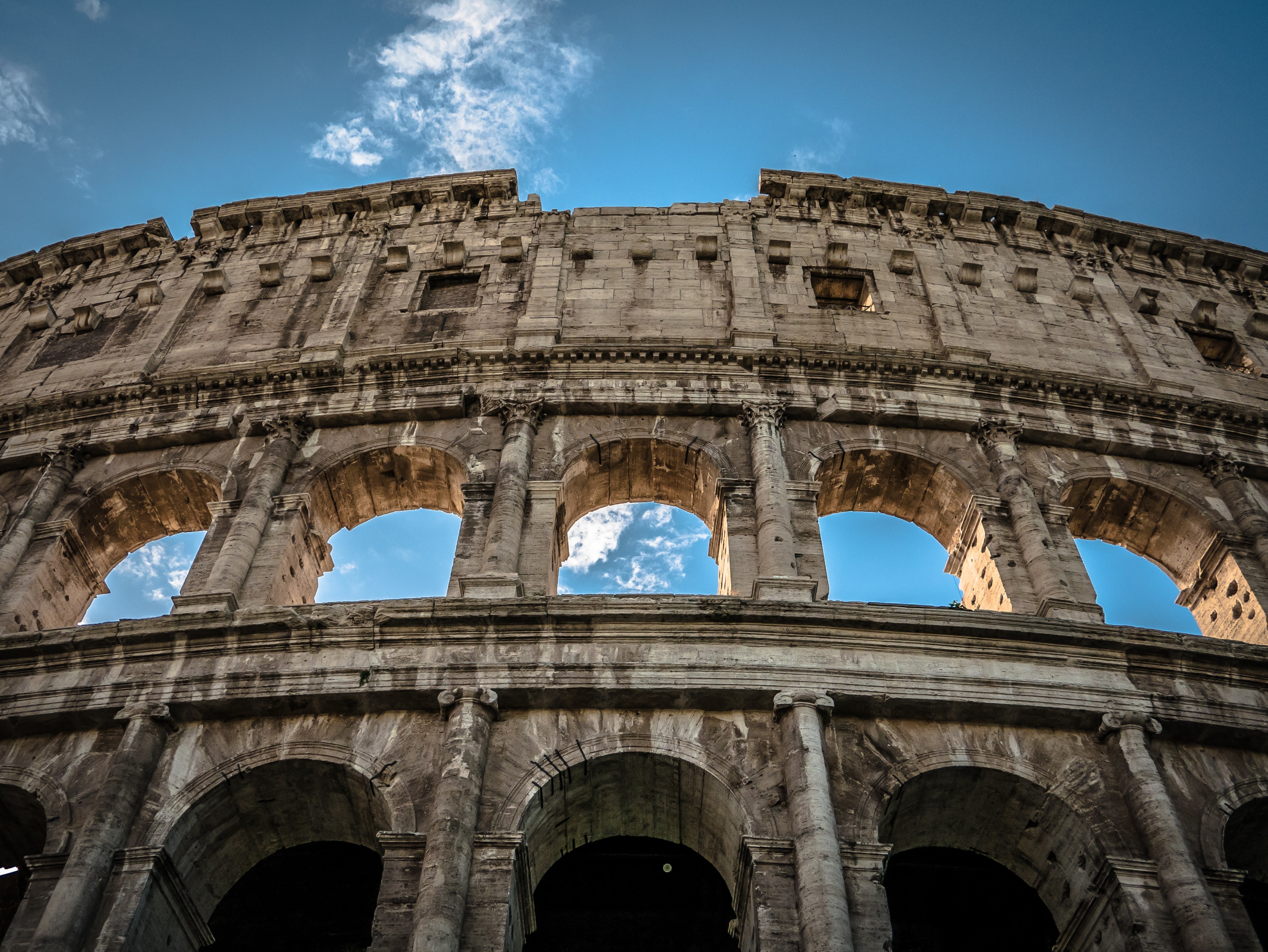Il meteo del 16 e 17 marzo: poche nuvole, cielo sereno quasi dappertutto
