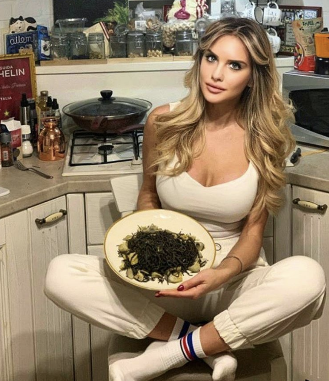 Michela Persico positiva al Covid-19 rassicura i fans su Instagram