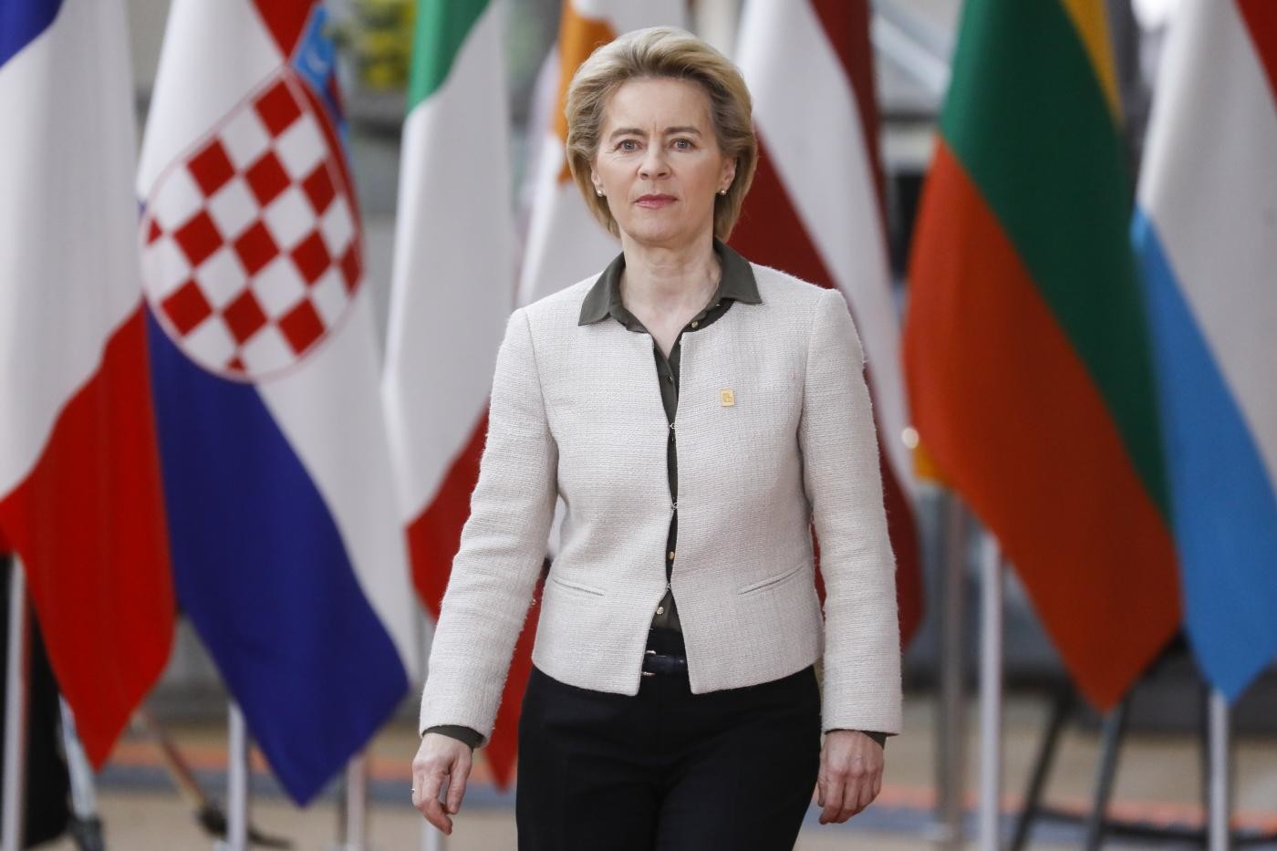 Coronavirus: via libera dei 27 leader, la Ue chiude le frontiere