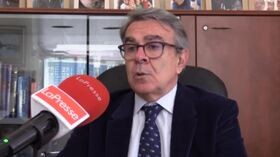 Polemiche su farmaco anti artrite contro coronavirus, il Pascale di Napoli replica a Galli: “Delirio onnipotenza”