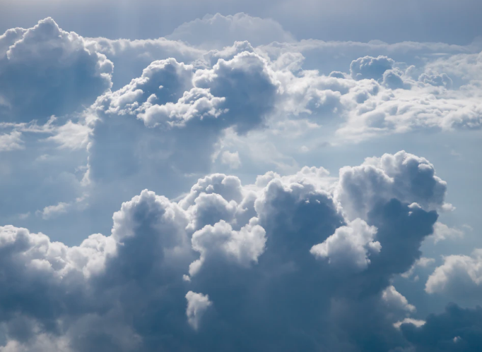 Il meteo del 19 e 20 marzo: il sole lascia spazio a diffusi annuvolamenti