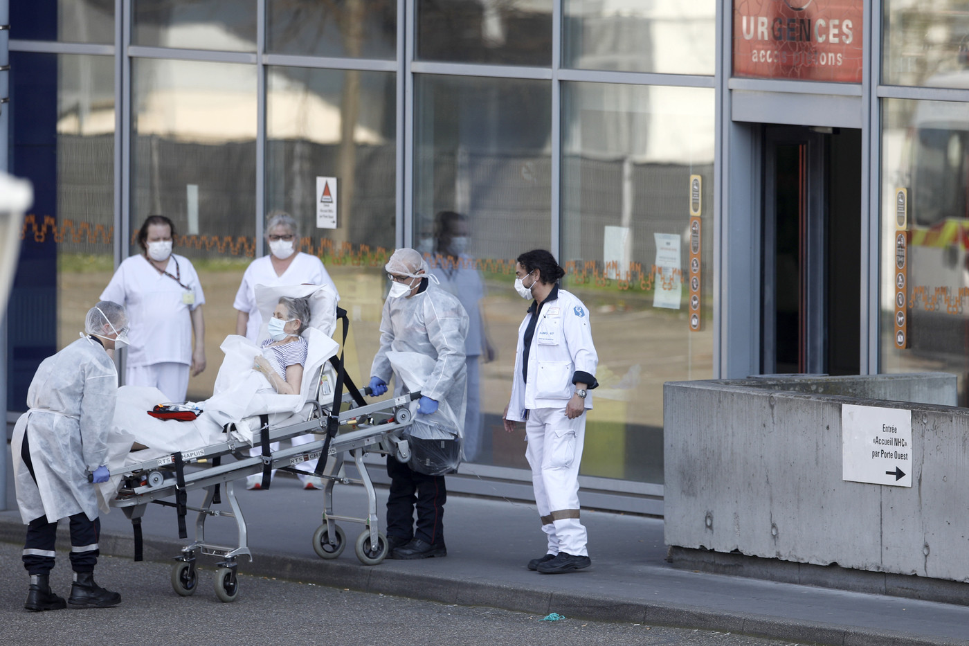 Coronavirus in Spagna: è un bollettino di guerra. Sono oltre 17 mila i contagiati. 3 mila i nuovi casi