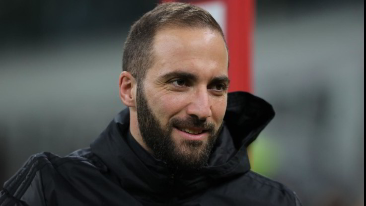 Coronavirus, Higuain vola in Argentina. Anche Khedira e Pjanic lasciano la Juve