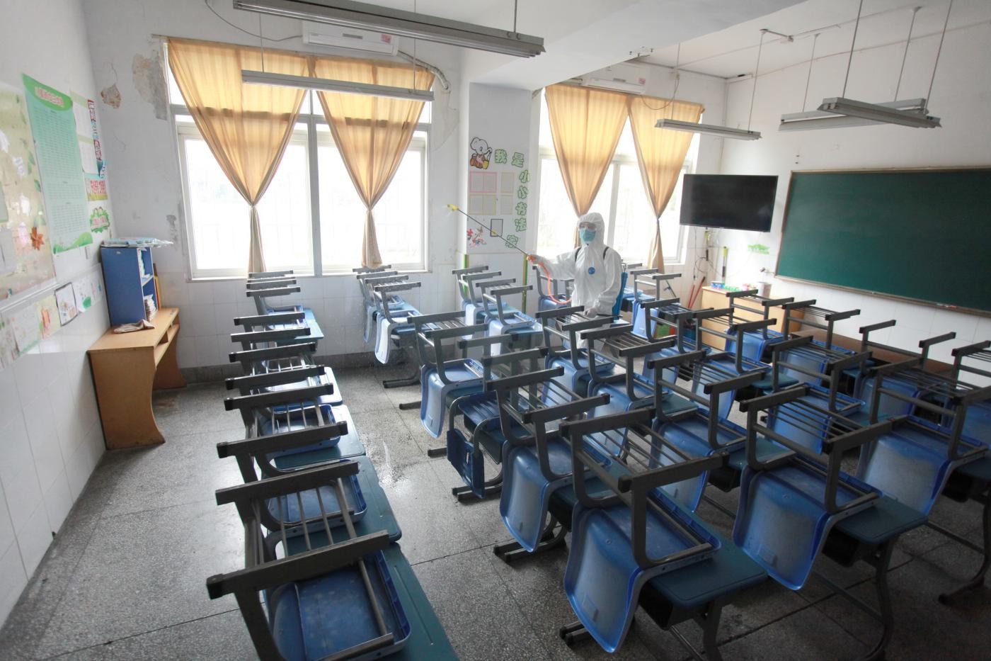 Coronavirus, Scuola. Ministro Azzolina: “Anno scolastico salvo ma gli esami saranno veri”.