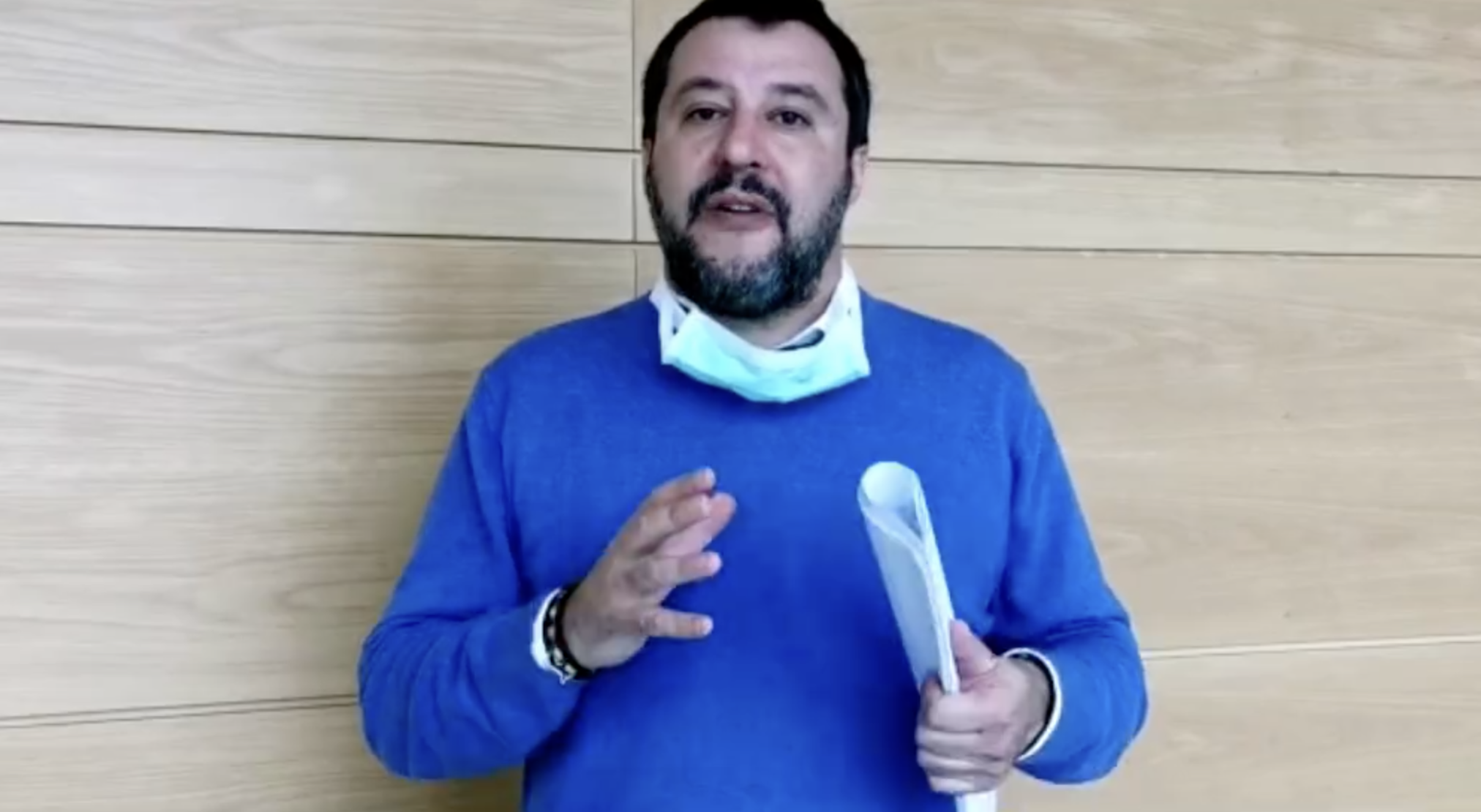 Coronavirus, Salvini:  chiudere  tutto