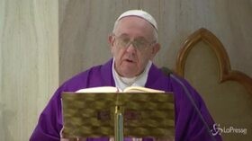 Coronavirus, il Papa prega per i medici e gli operatori sanitari lombardi