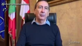 Coronavirus, Sala a figli: “Tenete in casa genitori anziani”