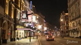 Effetto coronavirus a Londra, vuota anche ‘Theatreland’