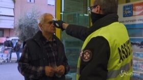 Roma, nei supermercati dell’Eurospin si misura la temperatura ai clienti