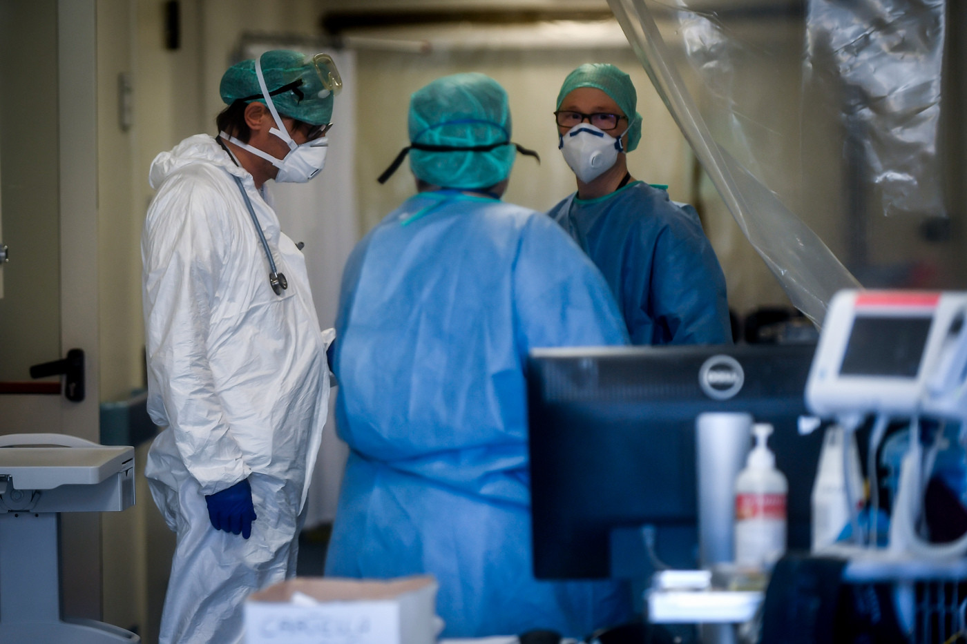 Coronavirus, Piemonte invita aziende a sperimentare Avigan su indicazioni Aifa