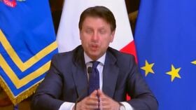 Coronavirus: Conte firma decreto, sindacati minacciano sciopero