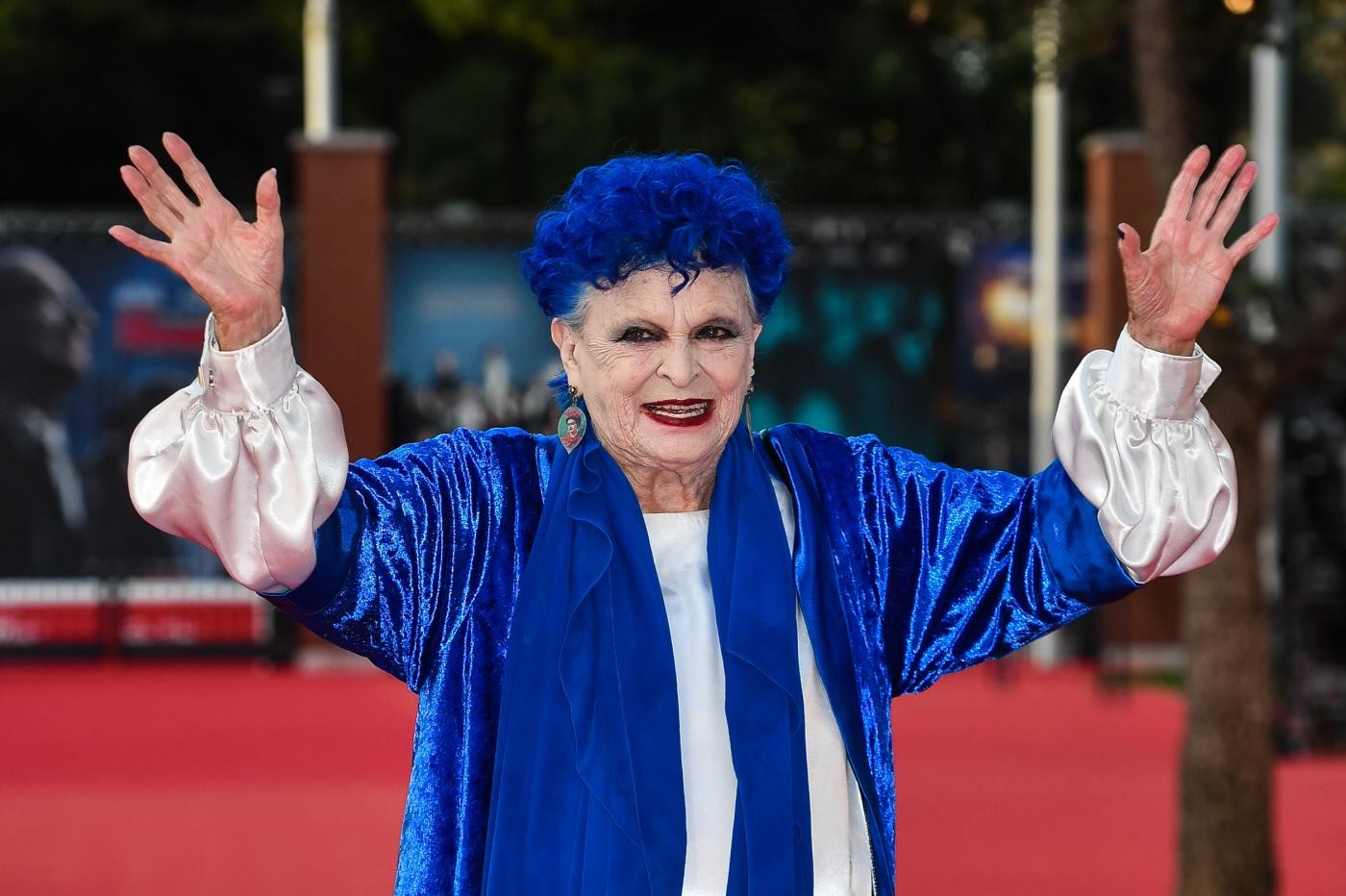 Coronavirus, muore a Madrid Lucia Bosé