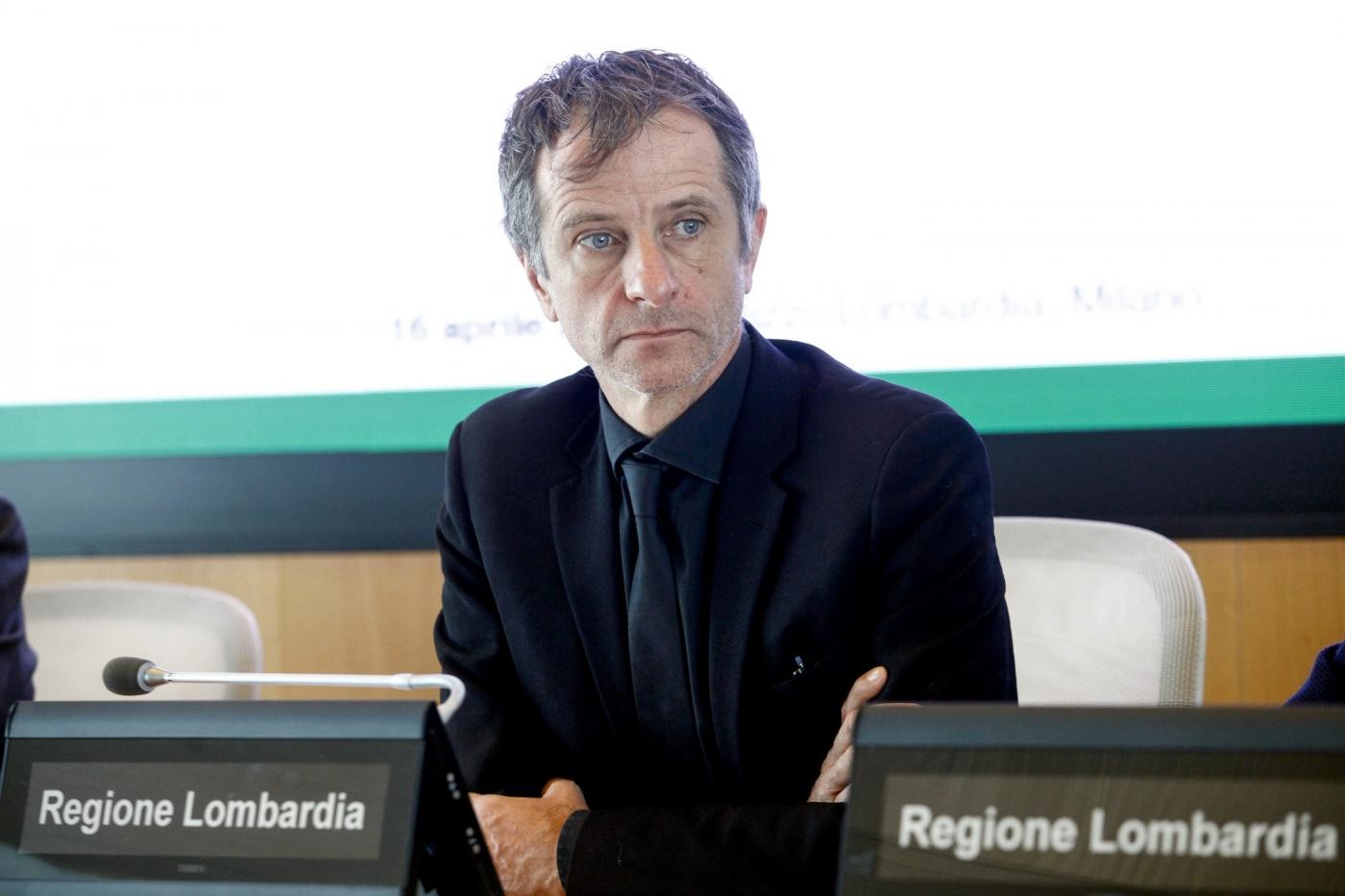Coronavirus, assessore lombardo Caparini: ” Governo incapace ma usciremo da crisi”