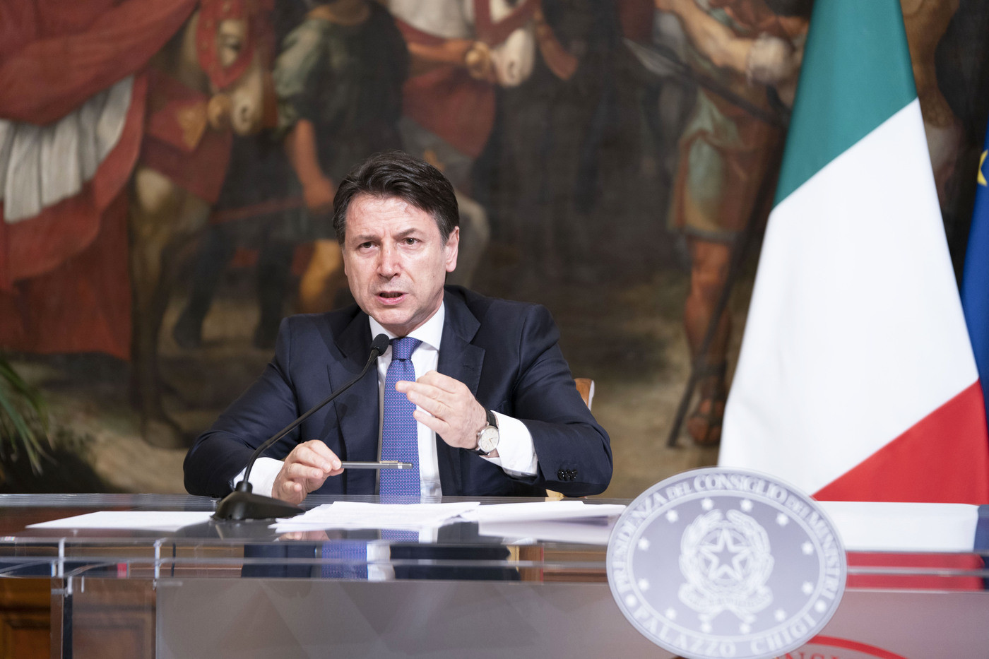Coronavirus, Conte: “Vicini al picco. Riaperture? Servono proporzionalità e gradualità”