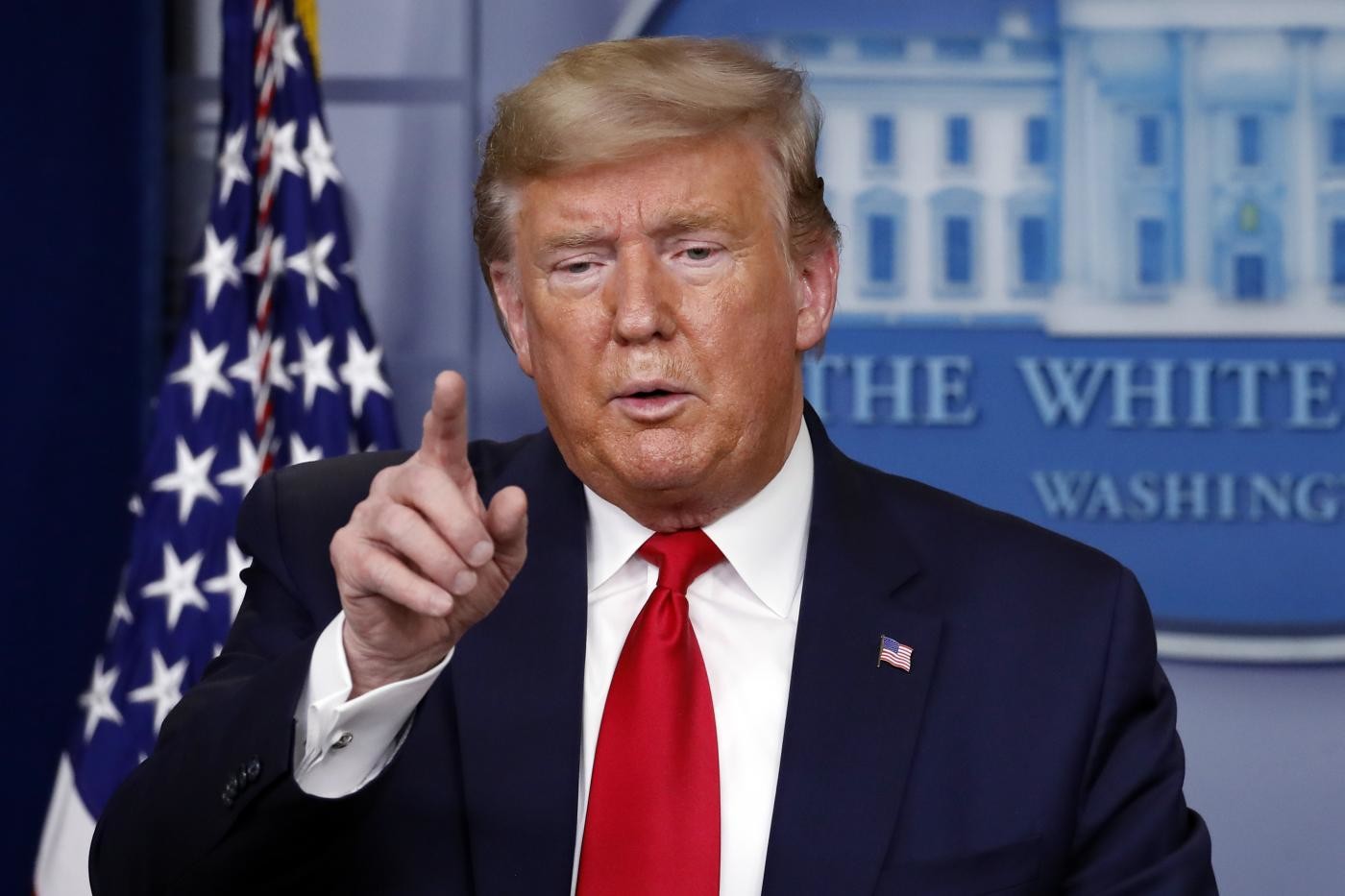 Coronavirus, Trump: “Italia aiutata anche monetariamente,  buon lavoro se conteniamo morti fino a 100mila”
