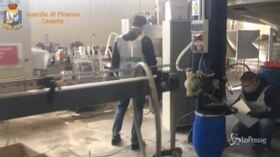 Coronavirus, Caserta: sequestrati oltre 9.000 litri di disinfettante